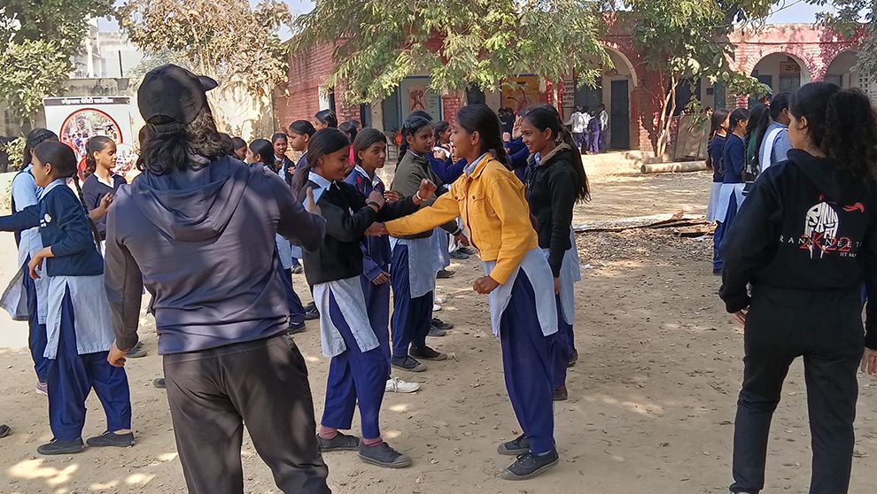 self-defence-2.jpg